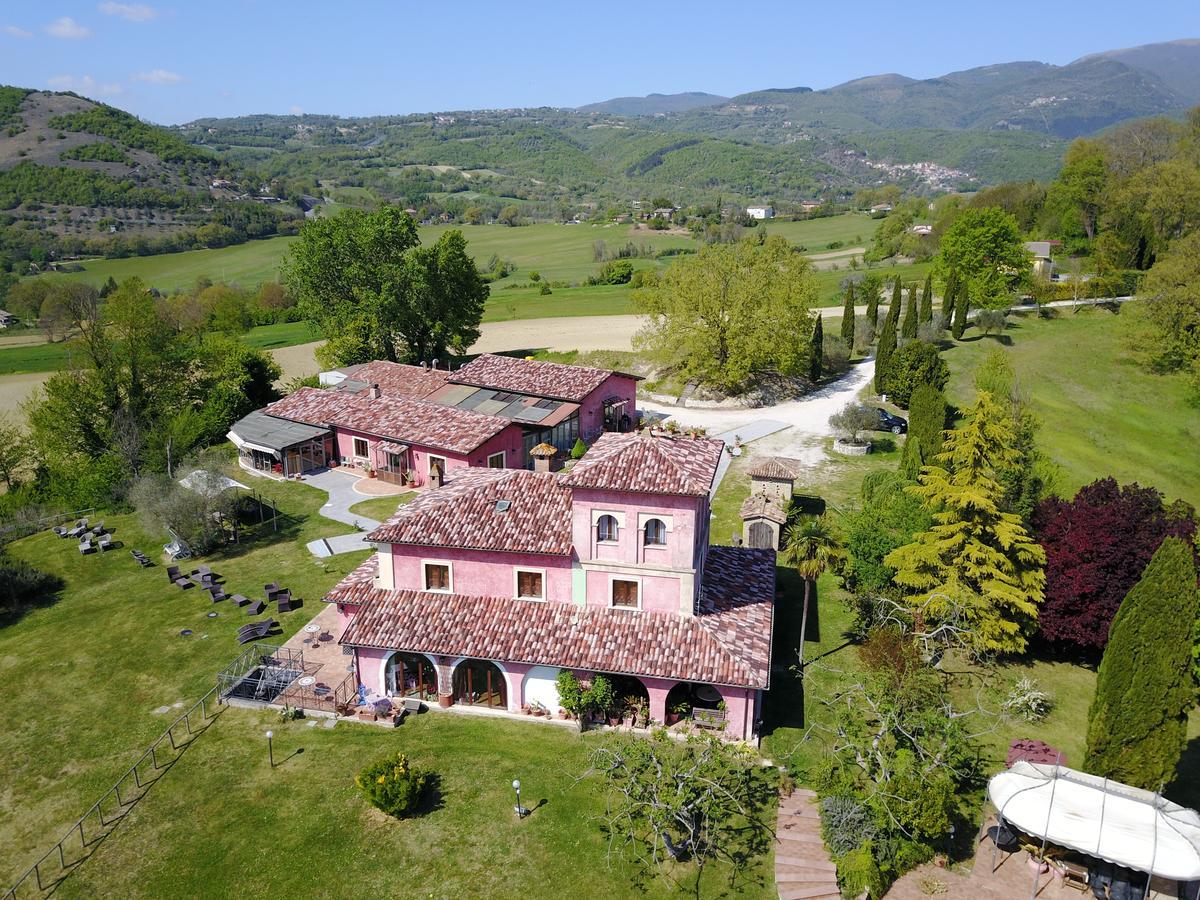 Tenuta Due Laghi Rivodutri Exterior photo